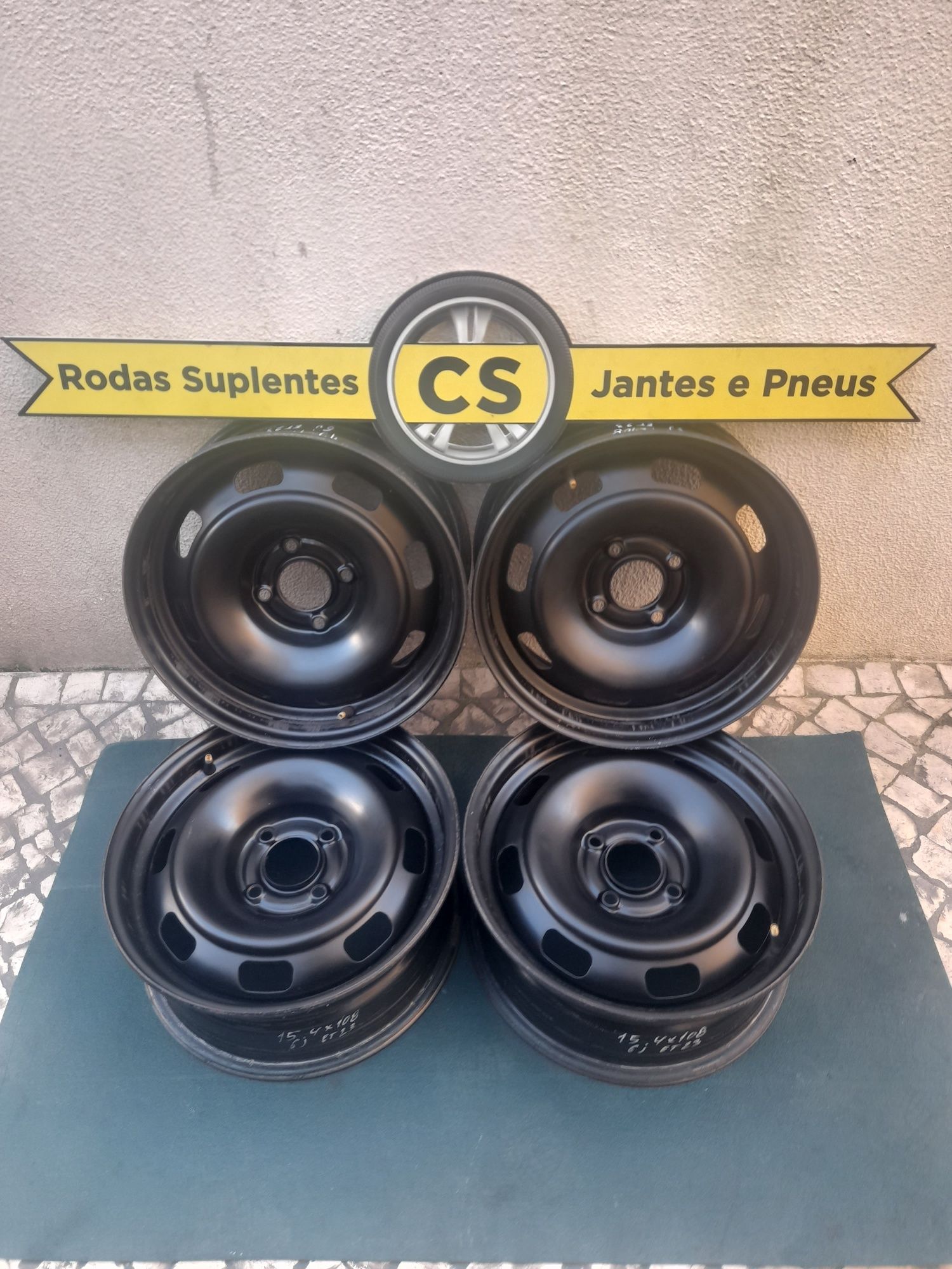 4 jantes 15 4x108 Peugeot Partner 206 Citroen Berlingo C3  etc,