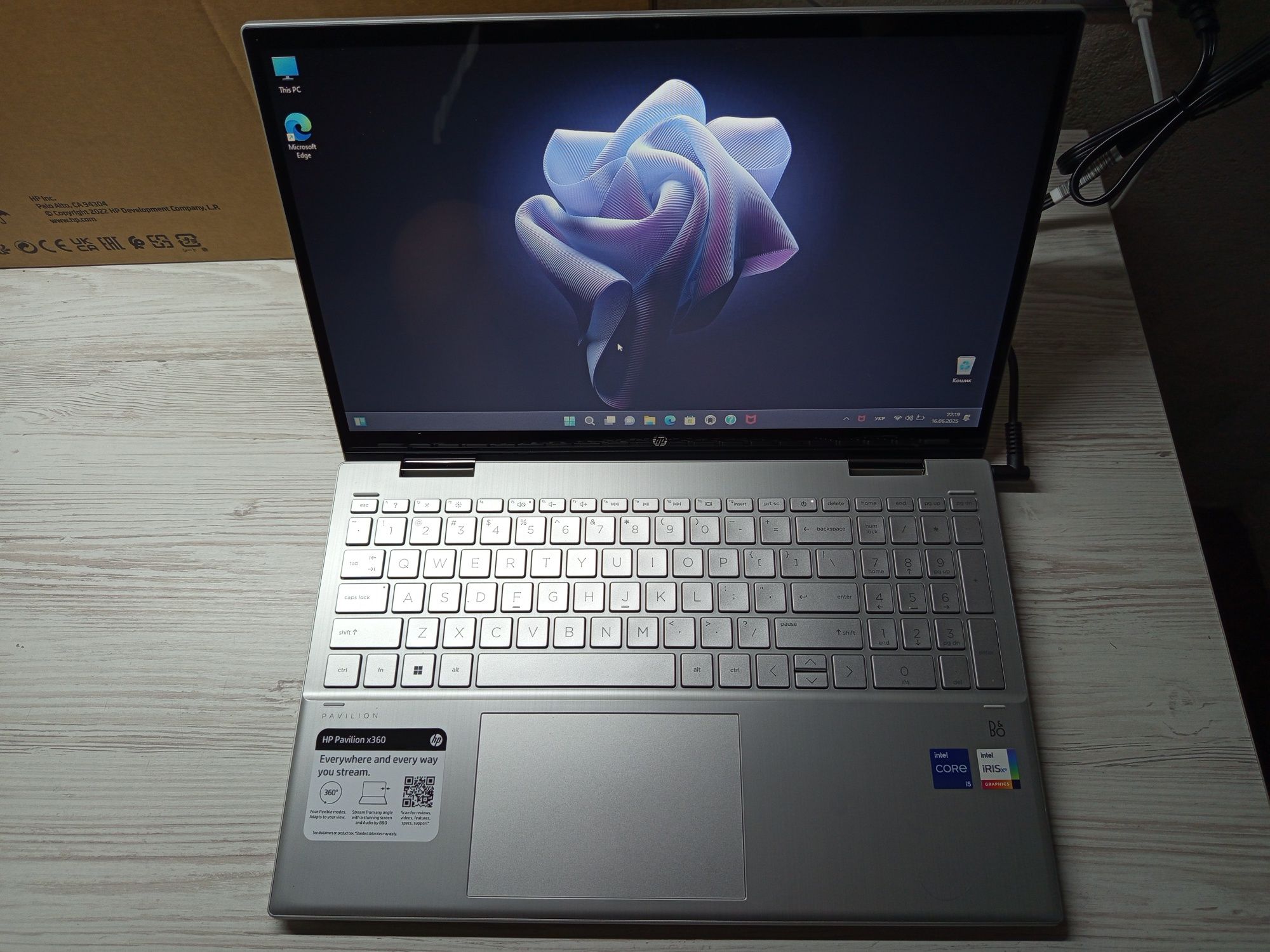 hp pavilion x360 convertible 15 er1025od
