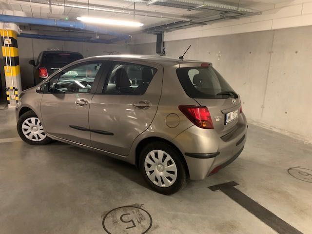 Toyota Yaris 1,3 z polskiego salonu