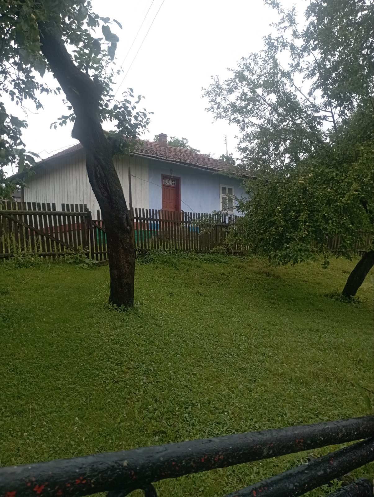 Продається Хата в  Селі молодятин