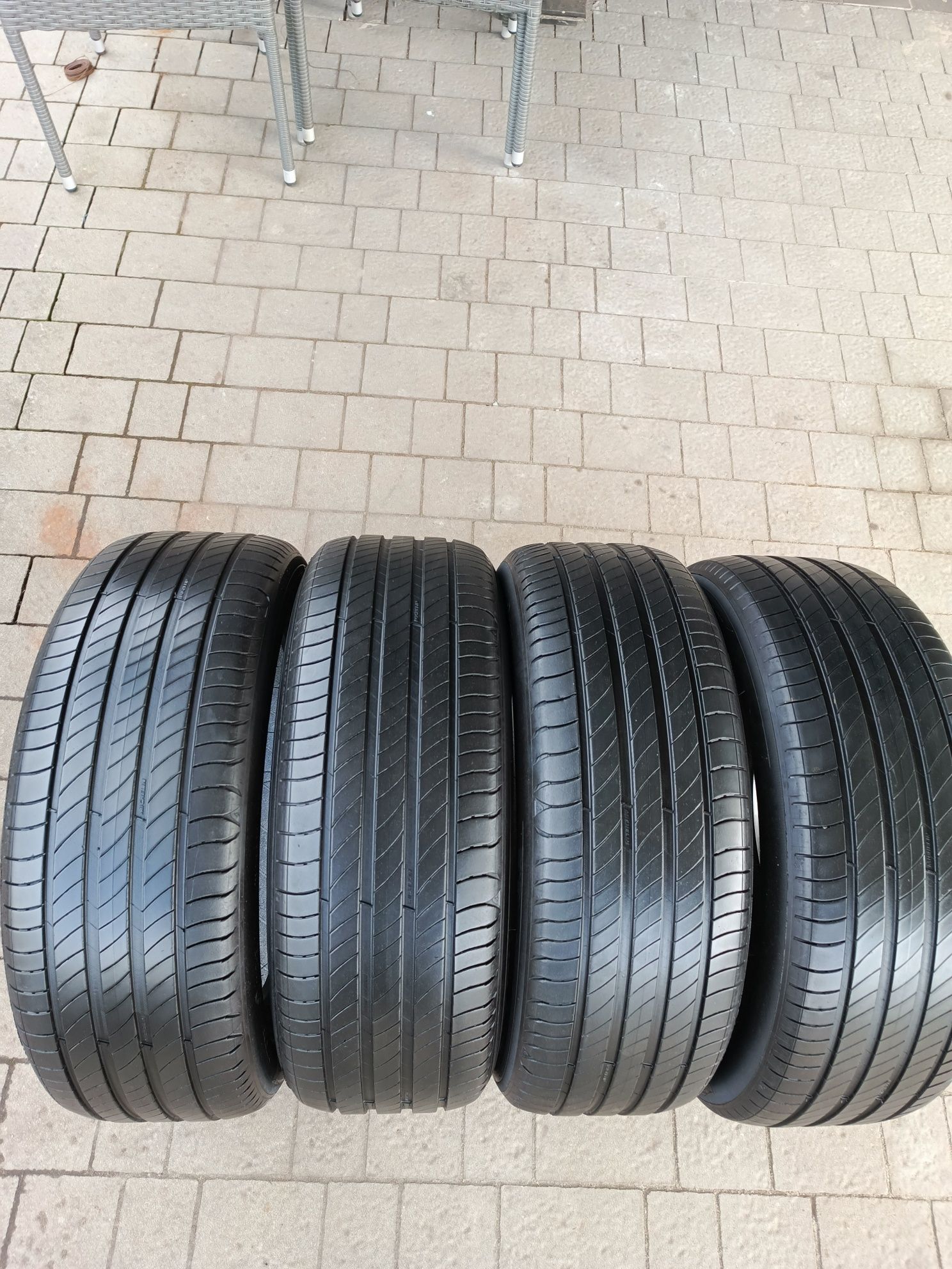 Opony 225/55/R18. 102V.Michelin Primacy 4.