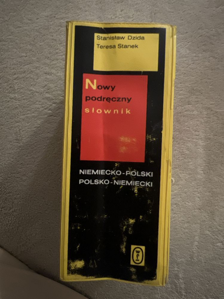 Nowy podręczny slownik niemiecko-polski, polsko-niemiecki.