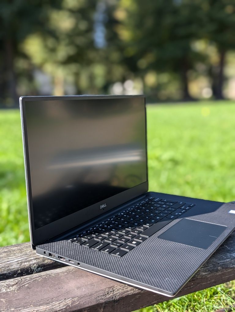 P2000 (4GB)/Ноутбук Dell Precicion 5530/i7-8850H/32/512/15.6"/FHD/IPS
