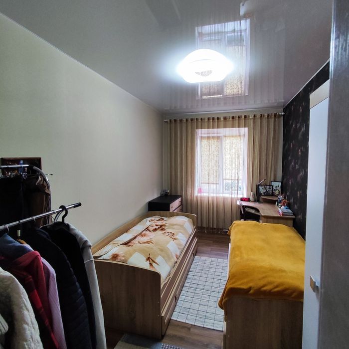 в м.Самар, дім на 4 окремі кімнати; 115 кв/м