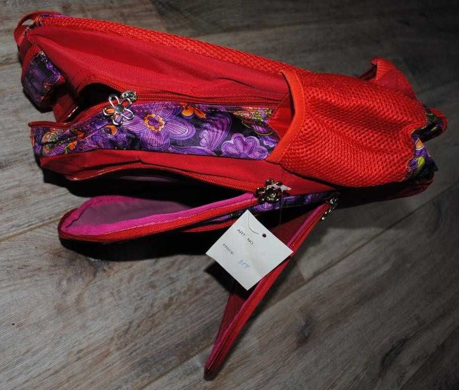 Рюкзак шкільний з квітами KWC BAG для дівчинки 39х29х14 см ортопедичн.