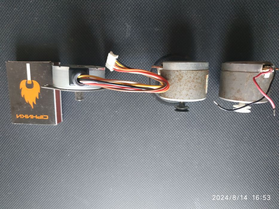 Микродвигатели для ПК, принтеров, магнитофонов и др. устройств