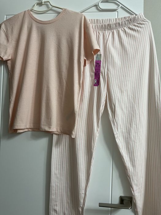 Розпродаж жіночих піжам від Primark