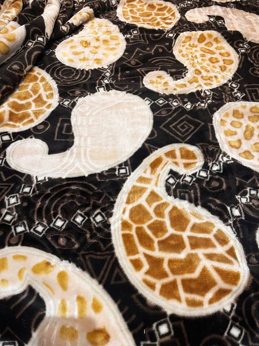 Gruby koc lub narzuta