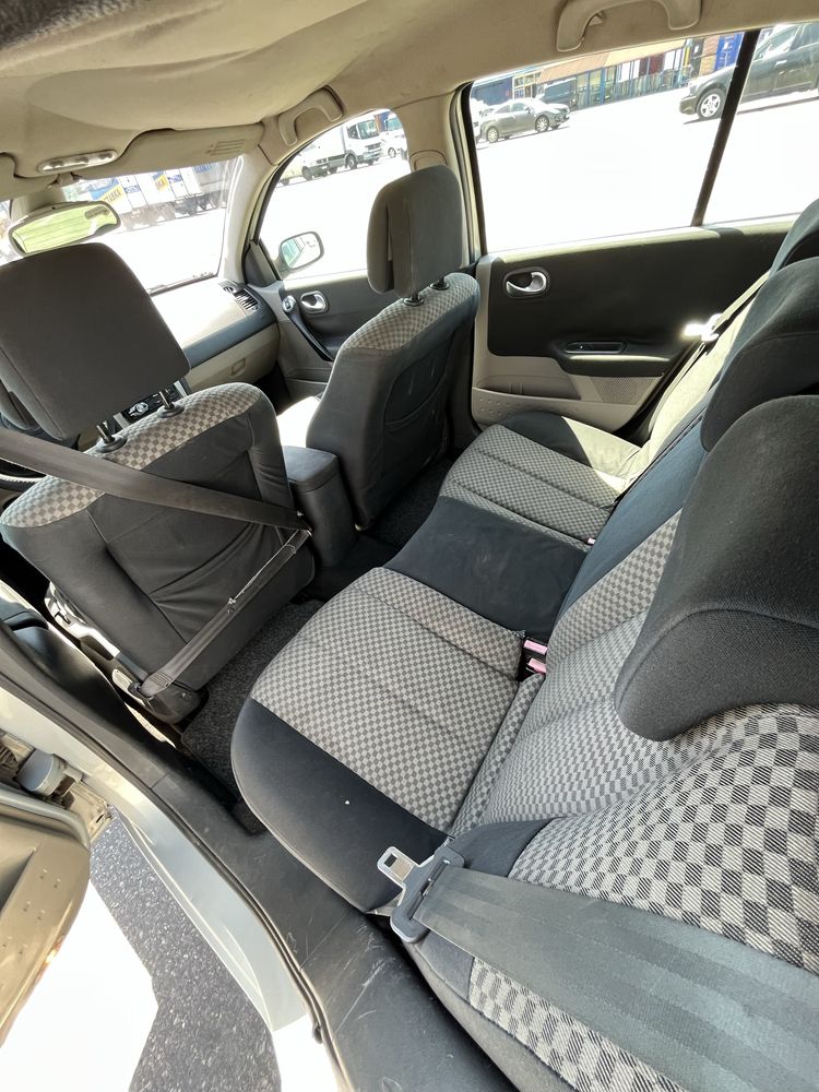 Renault Megane 1.6 газ/бенз