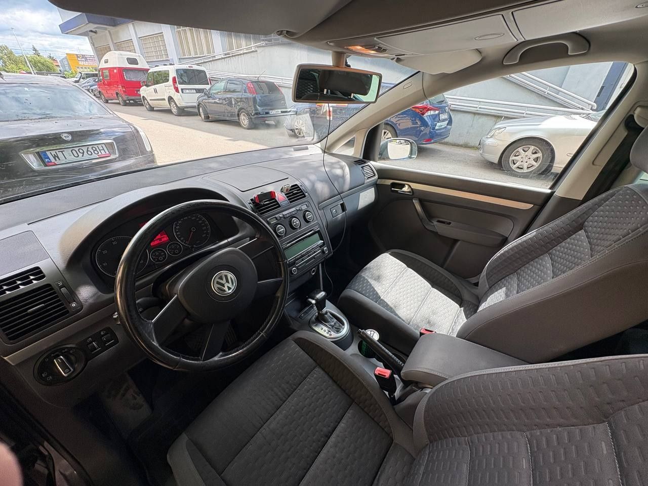 VW Touran Highline 7-osobowy/2.0 TDI/DSG