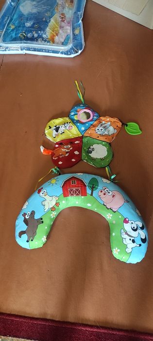 Розвиваюча подушка