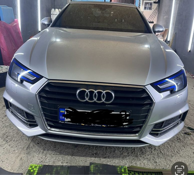 Нижні решітки бампера на Ауді а4 б9(2017р) s-line