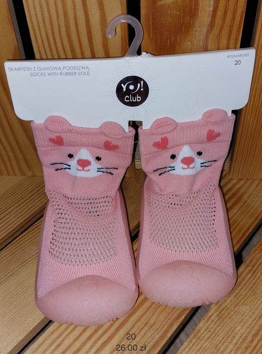 Skarpetki ażurowe z gumową podeszwą - Rozmiar 20