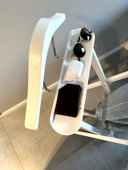 Składany drewniany wieszak typu lokaj na ubrania, biały