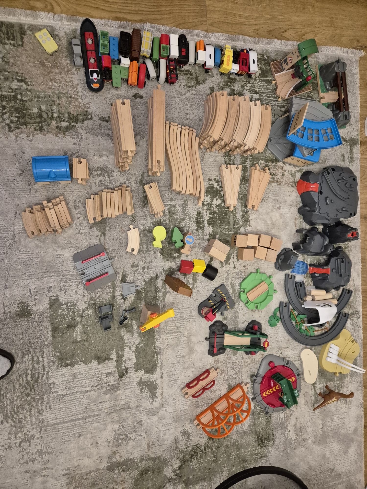 Brio, Playtive zestaw drewniana kolejka