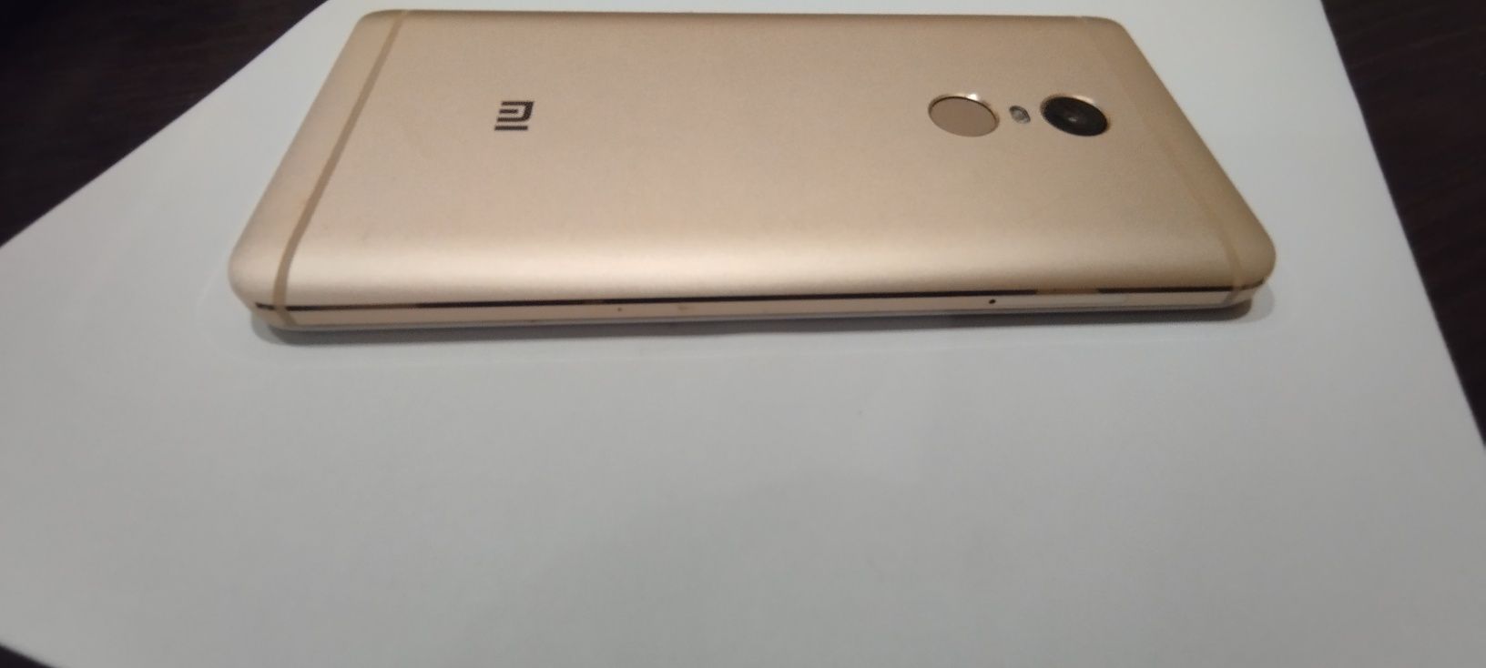 Продам телефон Xiaomi Redmi Note 4