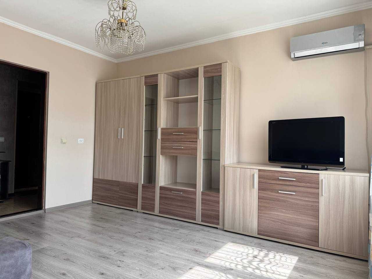 Продаж 2к квартири р-н  Варшавського ринку