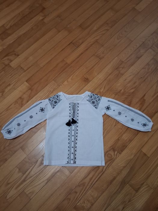 Продам вишиванку вишита сорочка