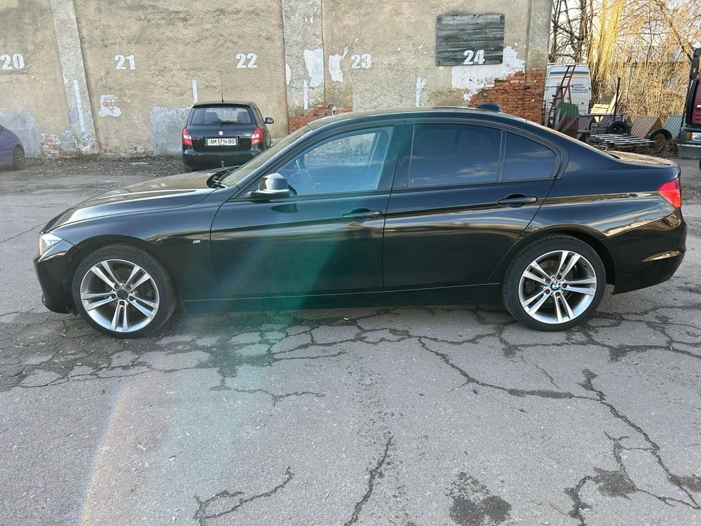 Розборка БМВ Ф30 BMW F30 n20b20 xdrive повний привід