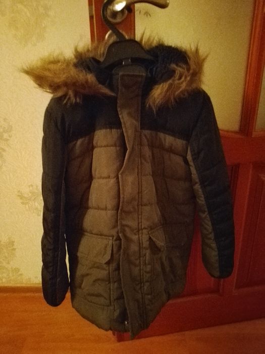 Куртки зимние и демисезонные на мальчика цена за все 600 гривен