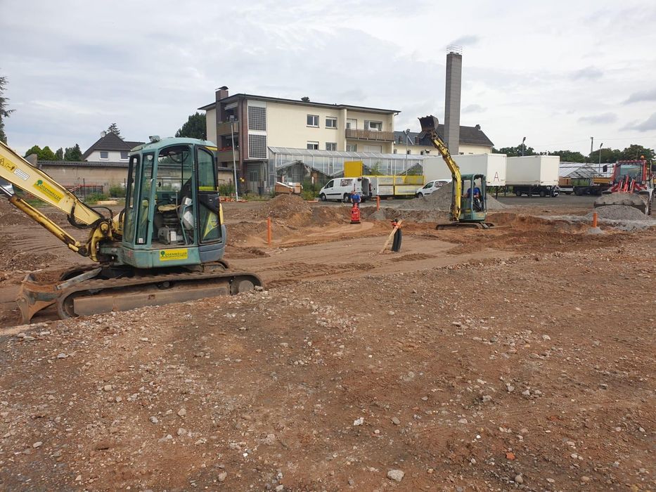 Wynajem Wypożyczalnia Koparki 2-8T Wozidła 3-6T Walce 3-5ton Ładowarki