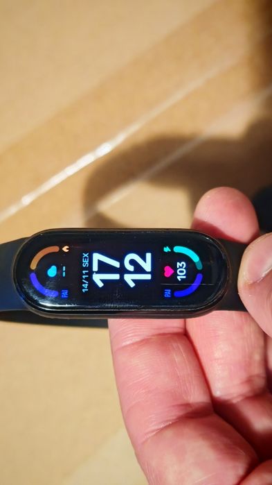 Xiaomi mi band 6