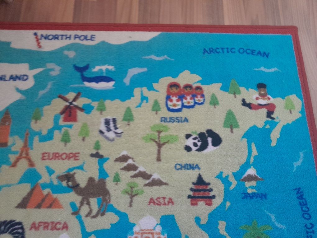 Tapete para quarto criança