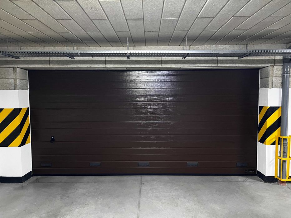 Garaż 2 stanowiskowy 42 Pułku Piechoty Nowa Wygoda