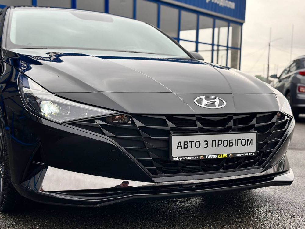 Hyundai Elantra 2022 Aвтомат от