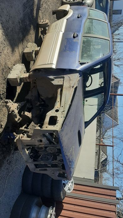 Розбираемо nissan terrano 2