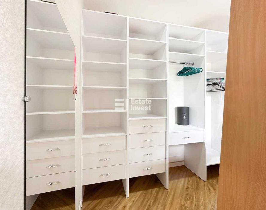 Продам таунхаус, дом, пос. Жуковского, Большая Даниловка, Шишковка