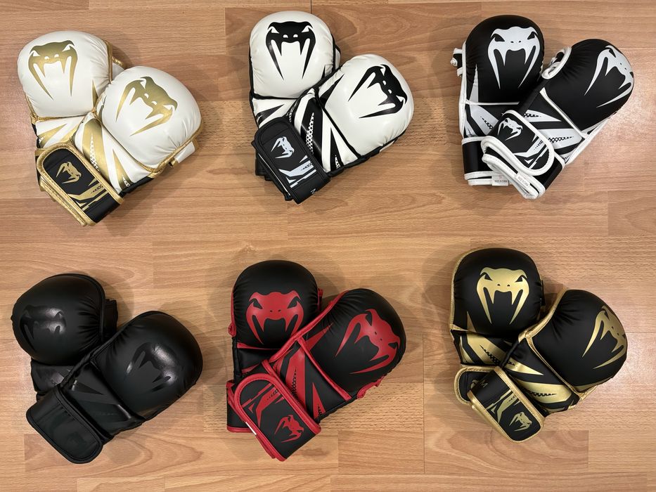 Перчатки Venom для MMA/тайский бокс на 8 oz