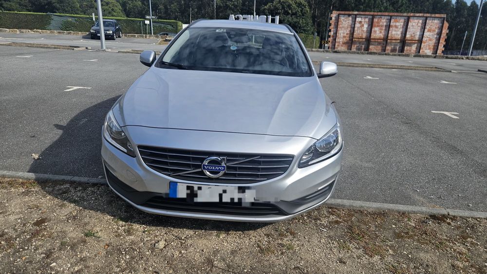 Volvo V60 automático