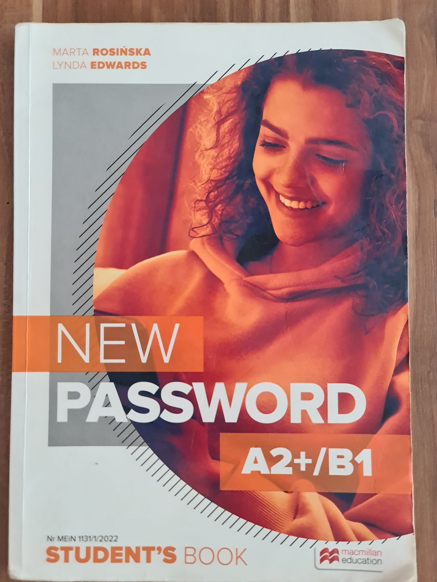 new password A2+/B1  podręcznik do liceum