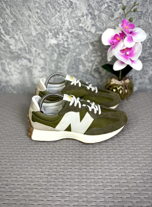 New Balance кроссовки 42 размер спортивные хаки оригинал
