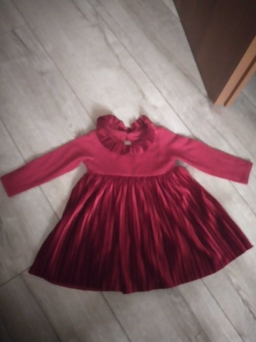 Sukienka dla dziewczynki 74