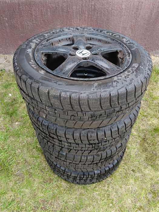 Opony zimowe 205/55/16 na felgach aluminiowych, Honda Accord VII