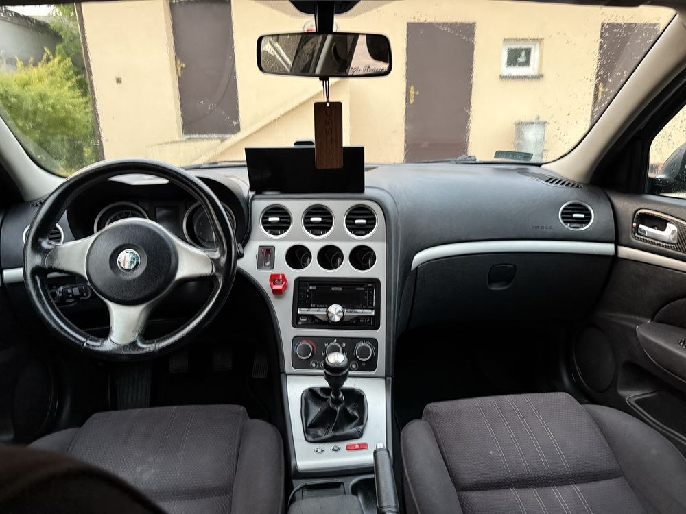 Alfa Romeo 159 1.8 MPI LPG – Zadbana, Oszczędna, Gotowa do Jazdy!
