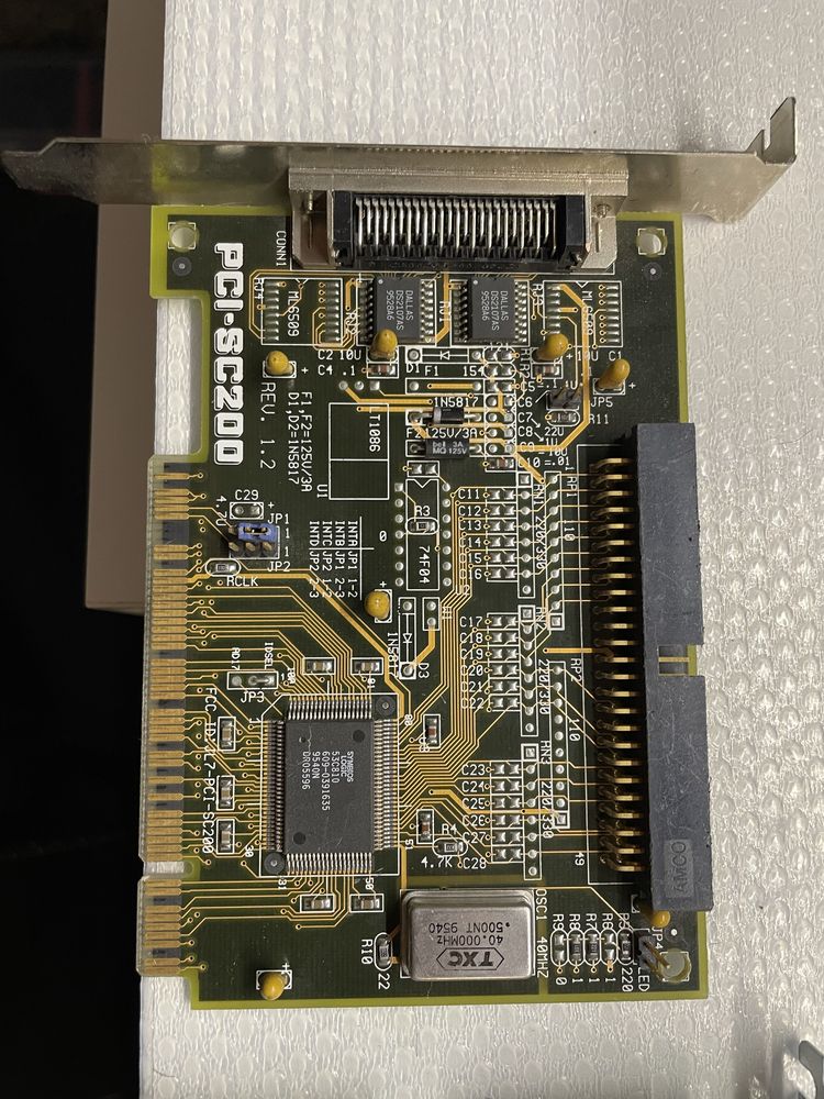 ASUS PCI-SC200 Controler SCSI 50-PIN PCI