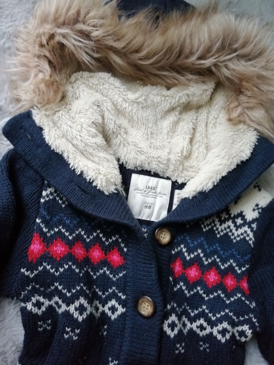 Gruby ciepły sweter długi kardigan futerko wełna owcza H&M XS 34