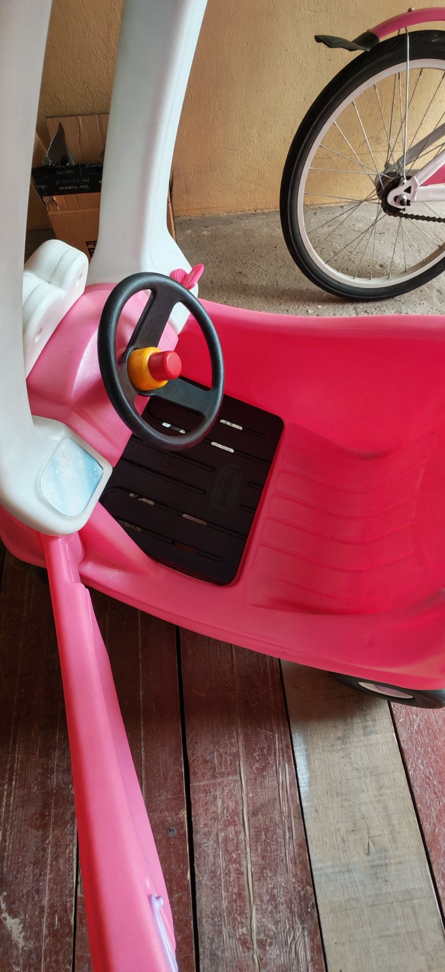 Jeździk Little tikes