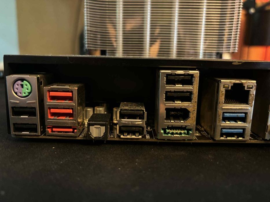 Plyta główna Asus + Intel core I7.