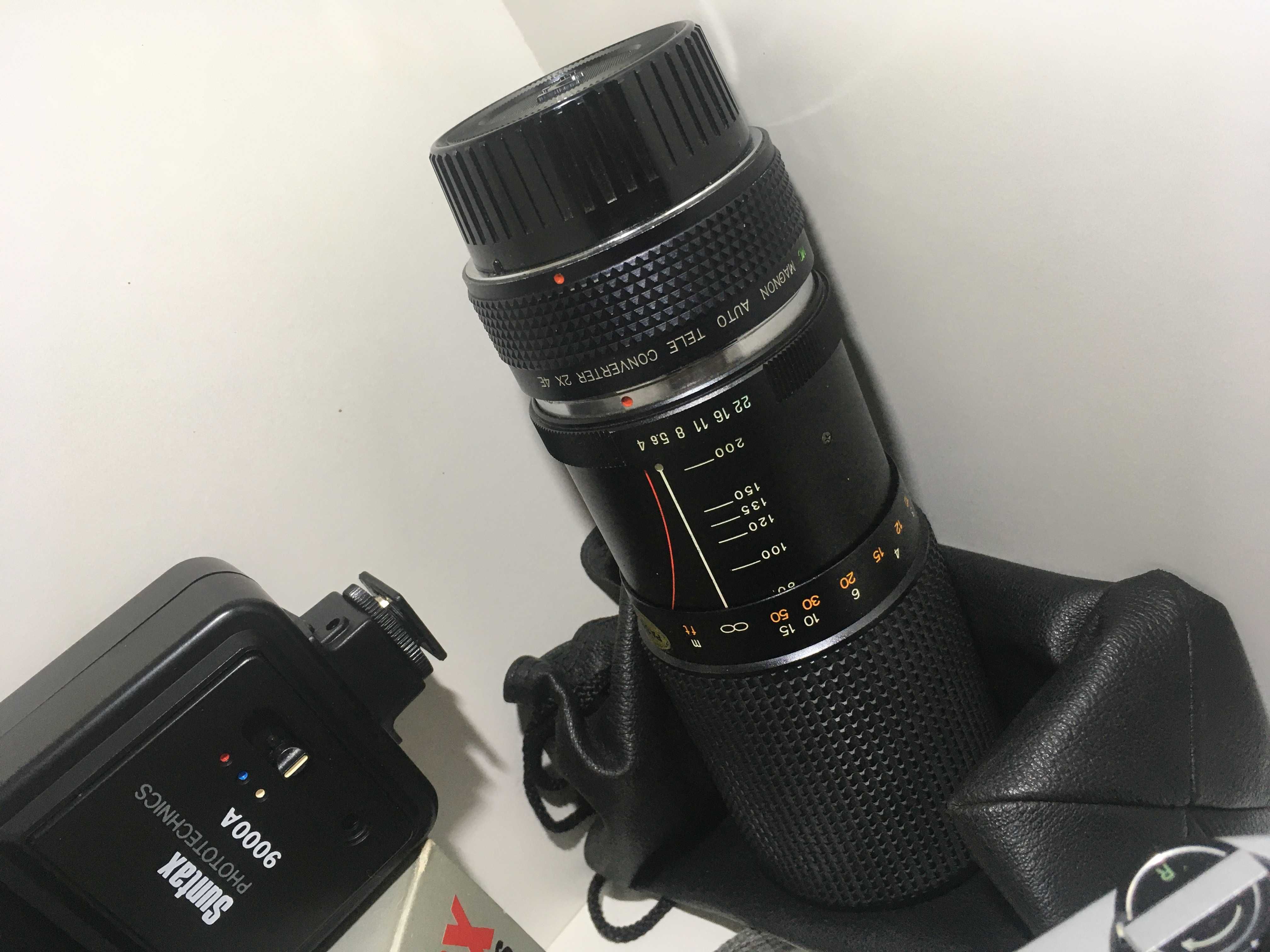 Asahi Pentax K1000 + objectiva e flash