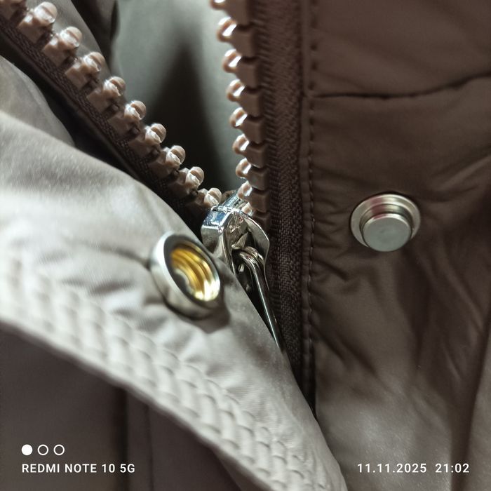 Продам нову куртку колір шиколад фірми LEWEN ,54-56 розмір