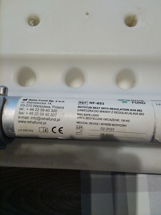 Ławeczka do wanny z regulacją Ava 853