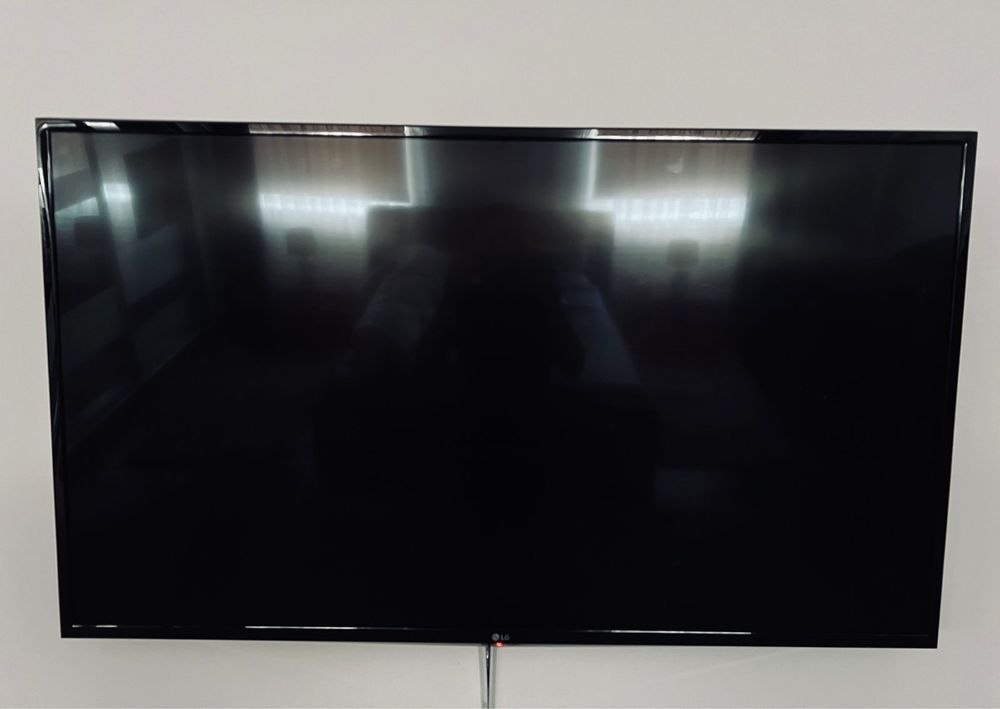 Телевізор LG webOS TV UH603V