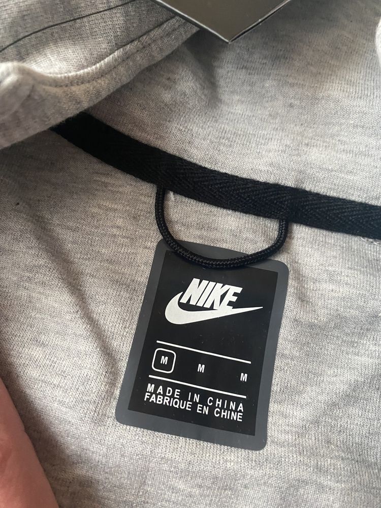 Костюм Nike tech