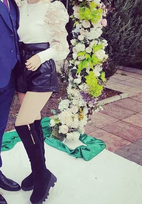 Кожаные шорты с ремешком