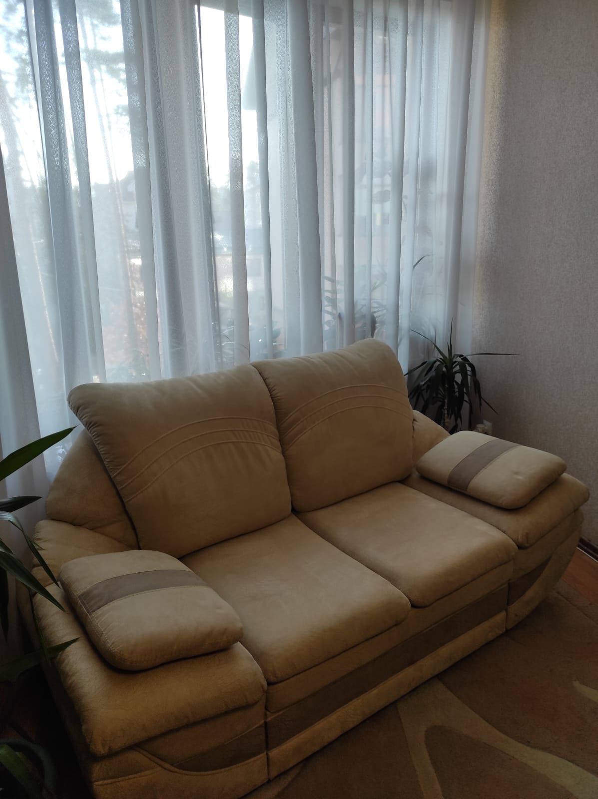 Продам два дивана (можно порознь)