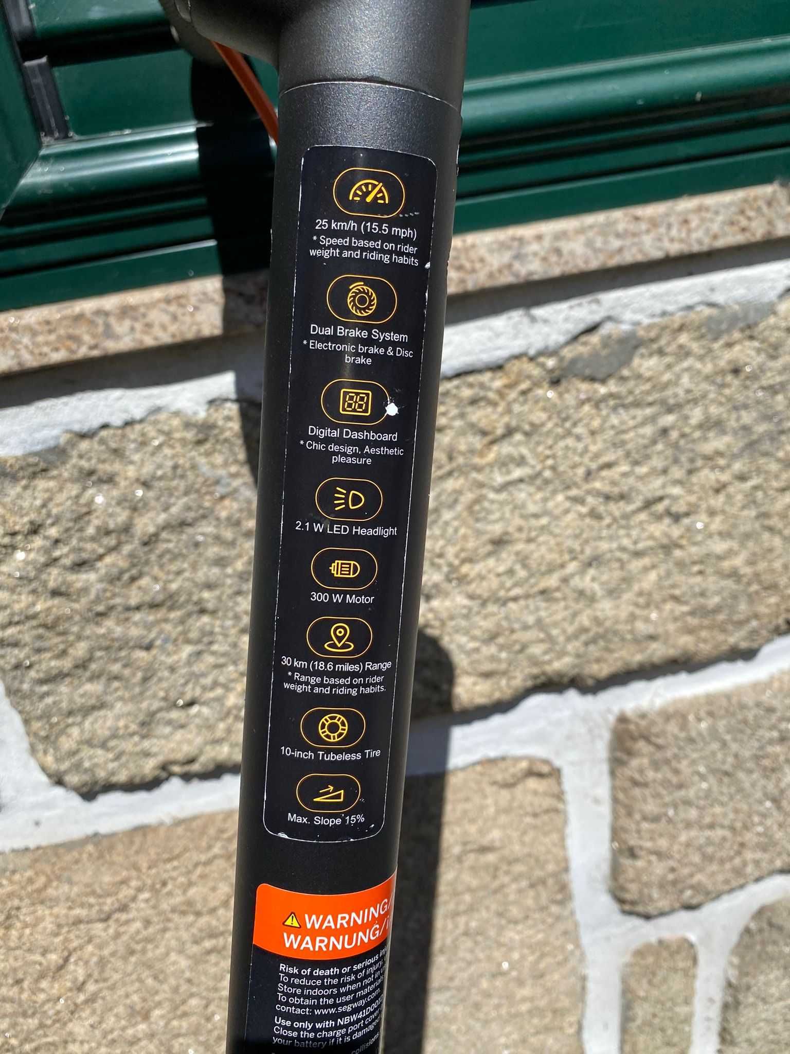 Trotinete elétrica Ninebot Segway F30E